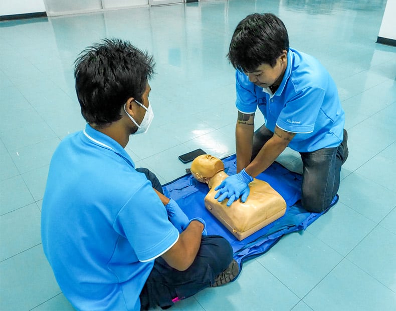 อบรม ปฐมพยาบาล และ CPR